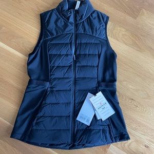 NWT Lululemon Down For It All Vest-Black size 10